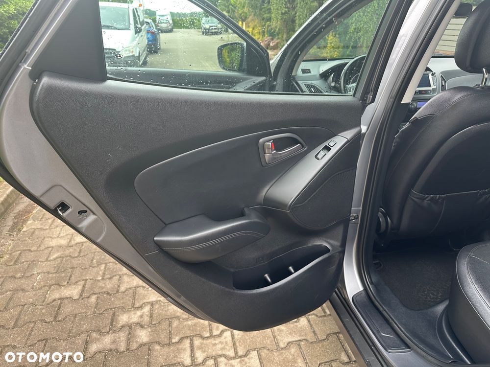 Hyundai ix35 1.6 GDI Premium 2WD - 19