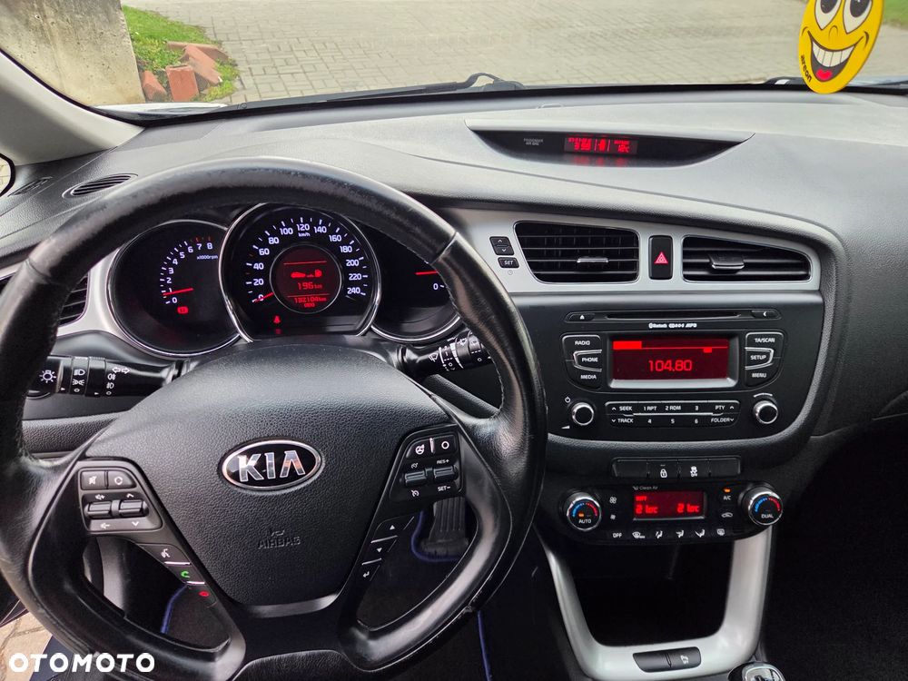 Kia Ceed 1.4 CVVT Spirit - 9