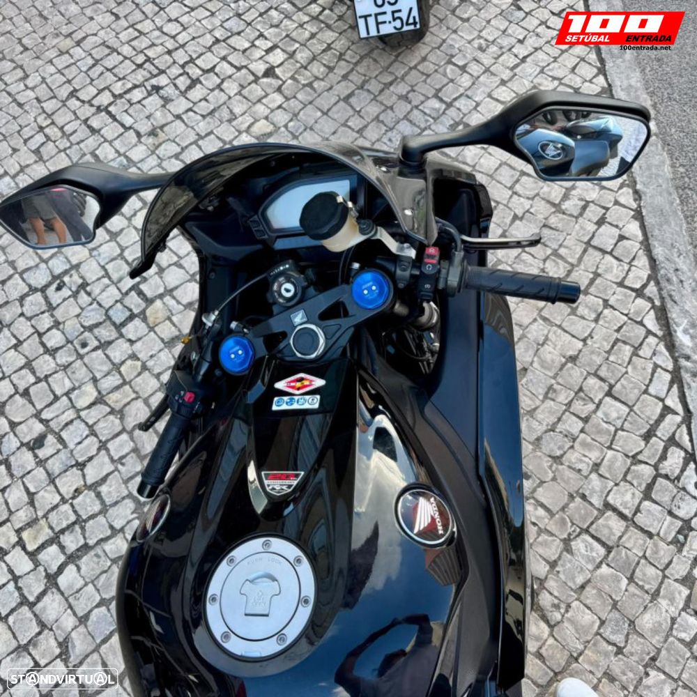 Honda CBR 1000 RR - 18