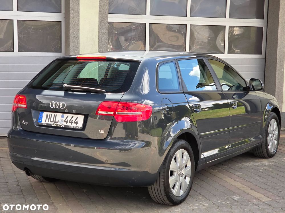 Audi A3 Sportback 1.6 Attraction - 16