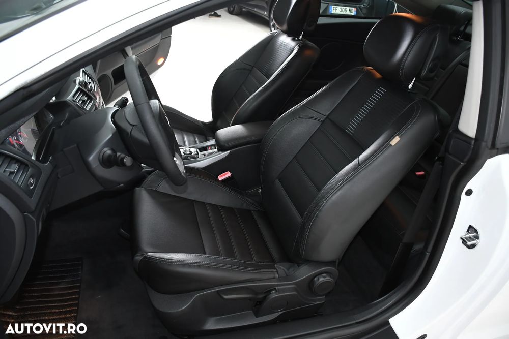 Renault Laguna dCi 150 FAP Aut. GT - 14