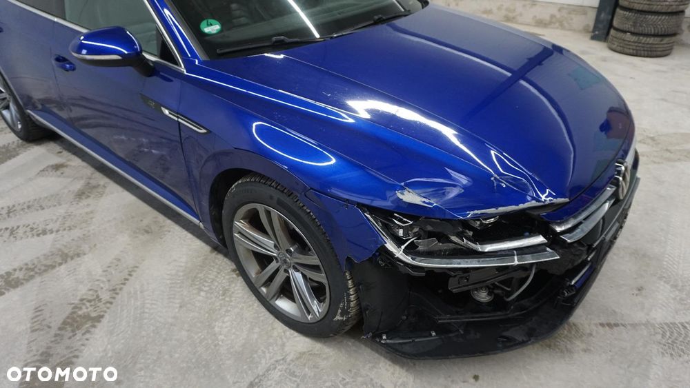 Volkswagen Arteon 2.0 TDI SCR DSG R-Line - 4