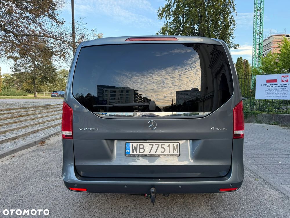 Mercedes-Benz Klasa V 250 d 4-Matic Avantgarde 7G-Tronic (długi) - 25