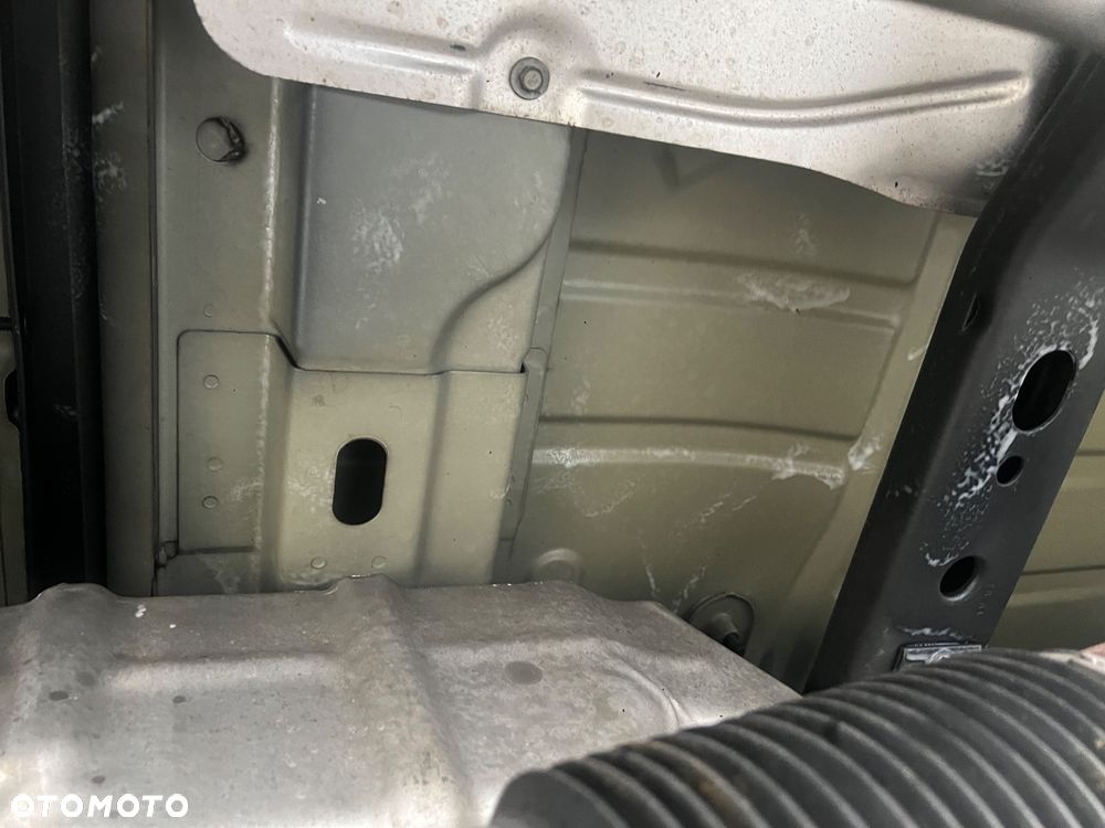 Dodge RAM 1500 5.7 4x4 - 22