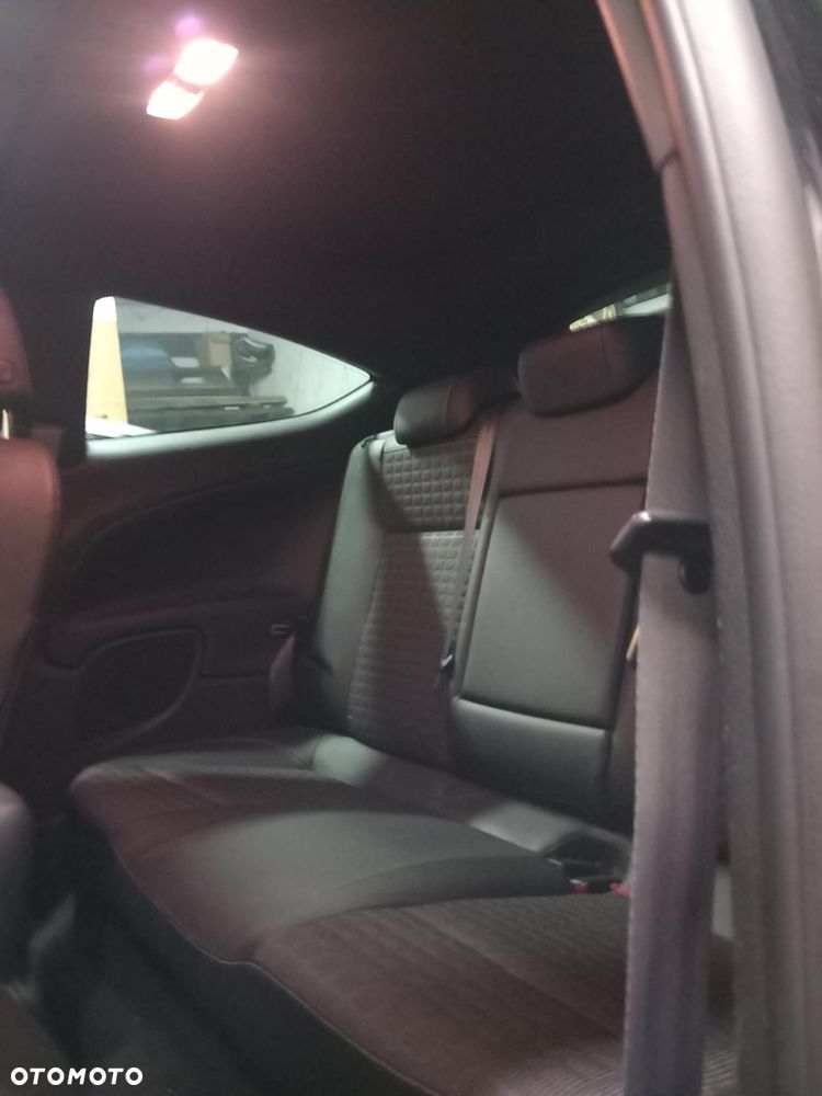 Opel Astra 1.4 T Enjoy - 10