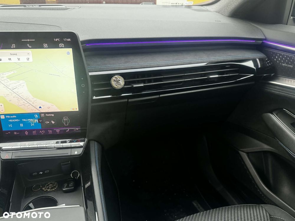 Renault Austral 1.2 E-Tech Full Hybrid 200 Iconic esprit Alpine MMT - 14