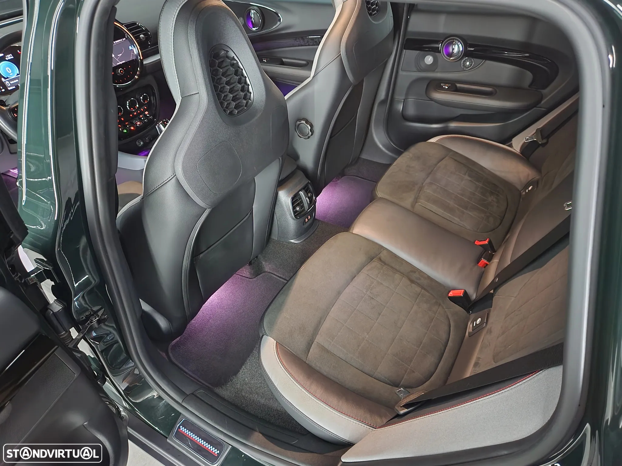 MINI Clubman John Cooper Works Premium P. JCW Plus Auto - 14