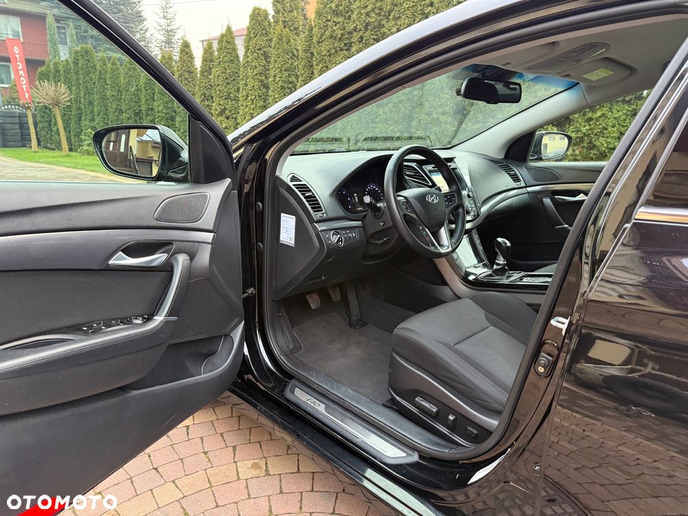 Hyundai i40 1.7 CRDi Comfort + - 21