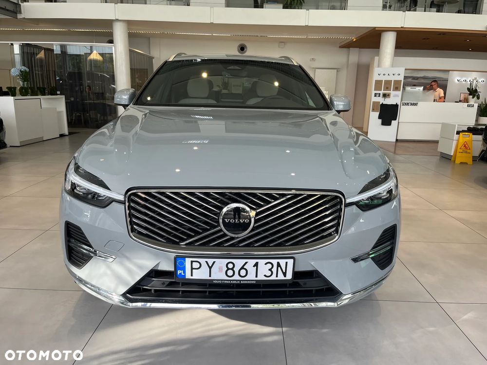 Volvo XC 60 B5 B AWD Plus Bright - 3