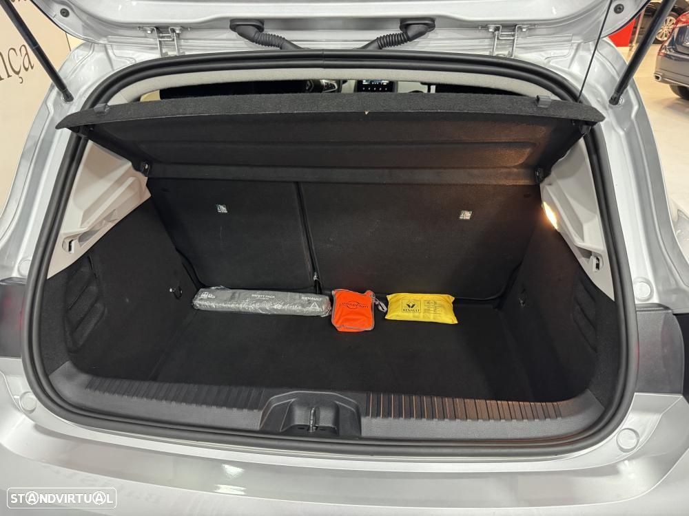 Renault Clio 1.0 TCe Evolution - 42