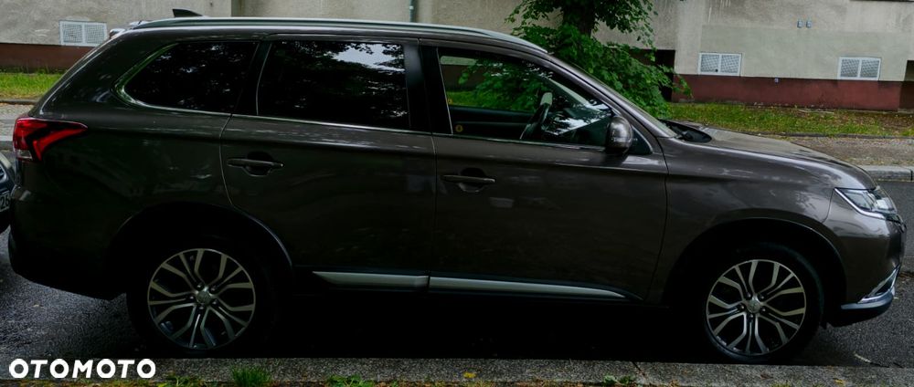 Mitsubishi Outlander 2.0 4WD CVT Edition+ - 5