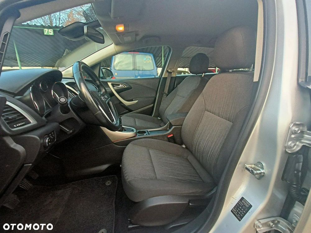 Opel Astra 1.4 ecoFLEX - 24