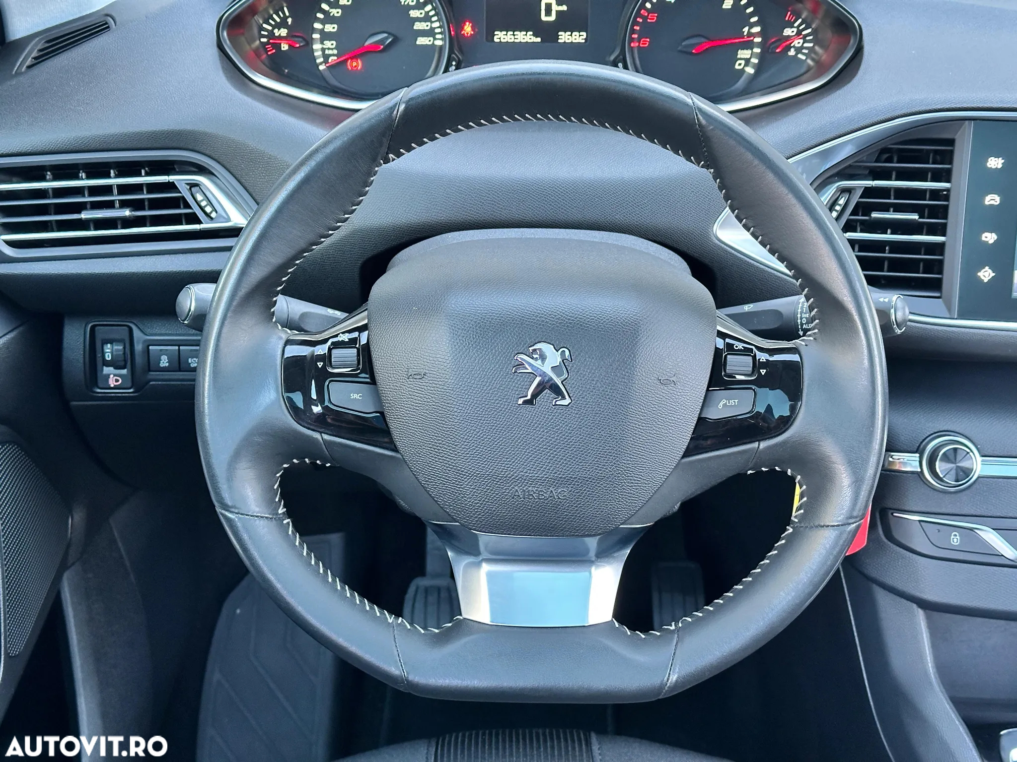 Peugeot 308 SW BlueHDi 120 Stop & Start Business-Line - 17