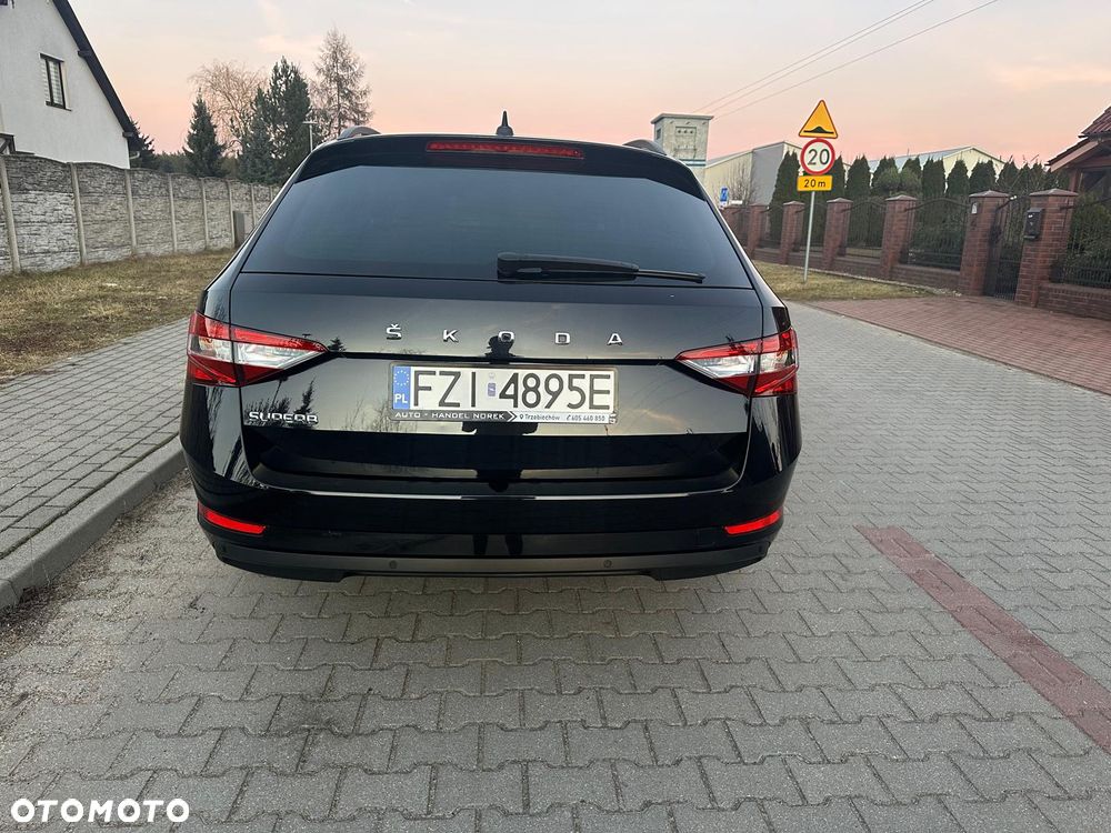 Skoda Superb 2.0 TDI Style DSG7 - 7