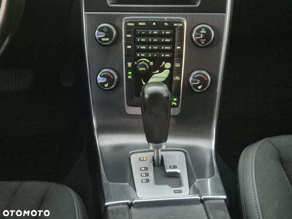 Volvo V60 - 32