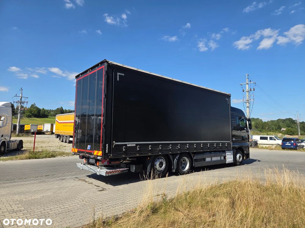MAN TGX 26.400 - 8