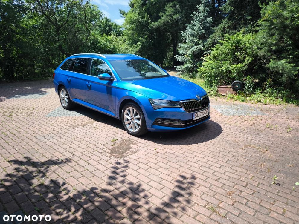 Skoda Superb 2.0 TDI SCR Style DSG - 3