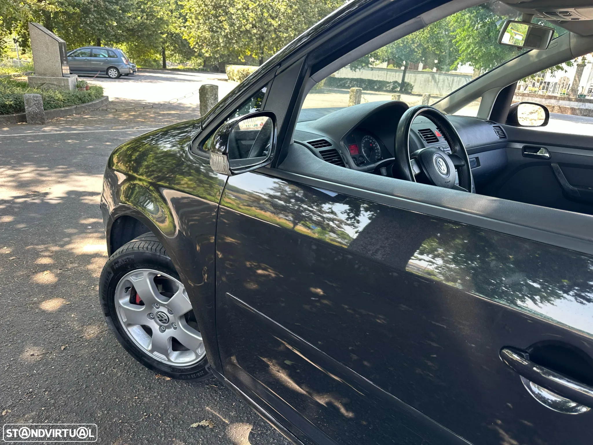 VW Touran 1.9 TDi Highline EC 7L - 13