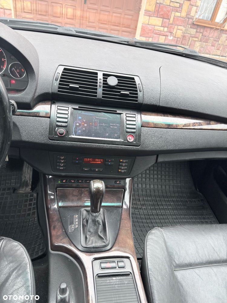 BMW X5 - 12