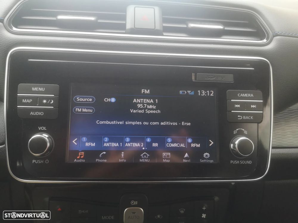 Nissan Leaf N-Connecta - 25