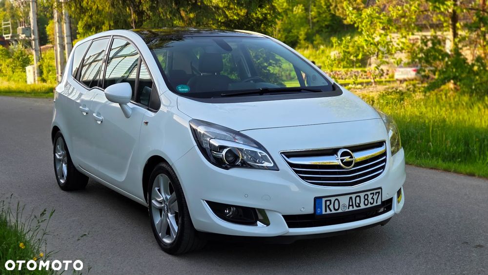 Opel Meriva 1.4 T Essentia S&S - 11