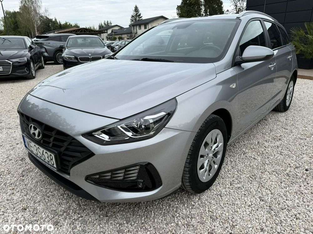 Hyundai i30 1.5 DPI Classic + - 4