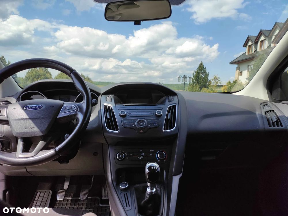 Ford Focus 1.5 TDCi Trend - 13
