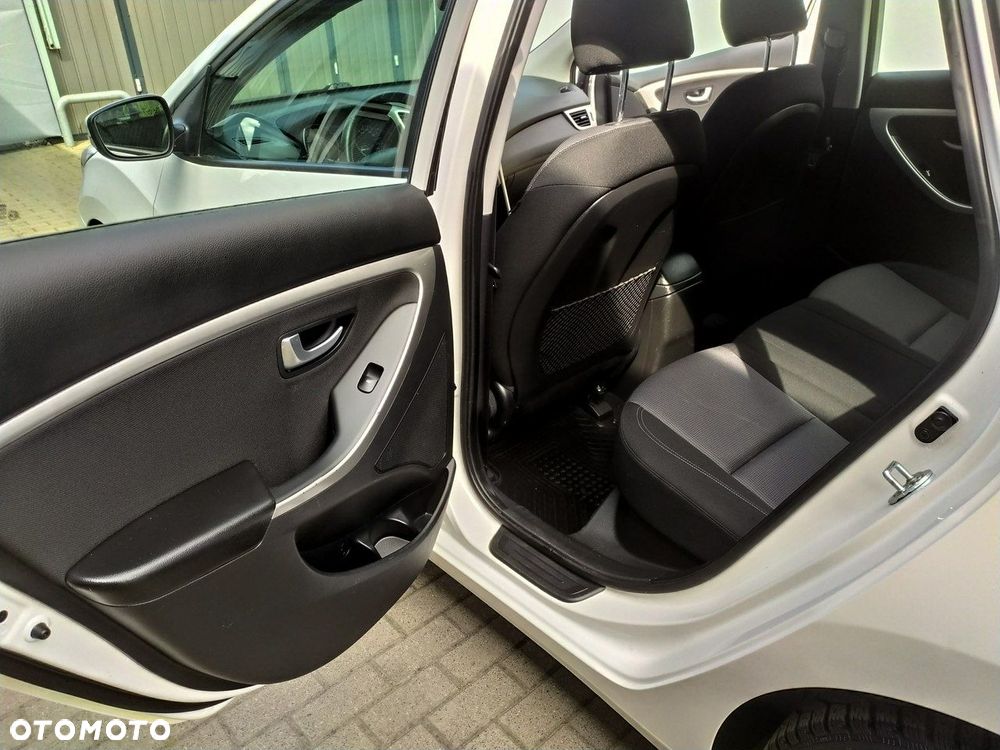 Hyundai i30 1.6 GDI BlueDrive Comfort - 20