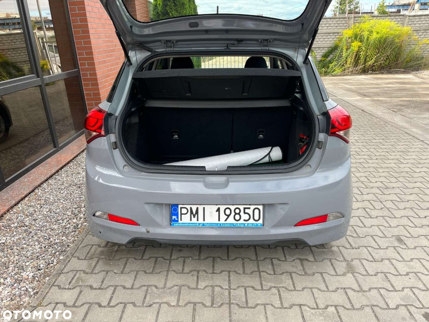 Hyundai i20 1.1 CRDi Style - 23