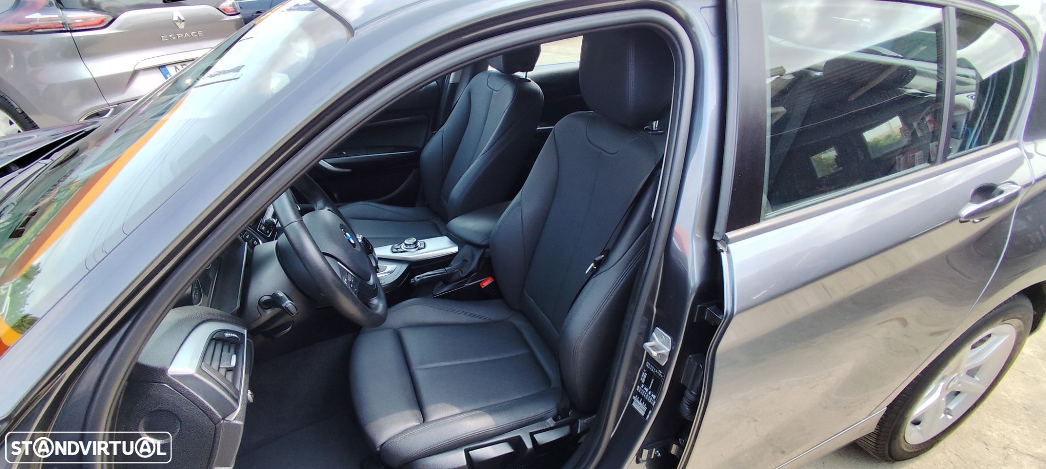 BMW 116 d Auto - 26