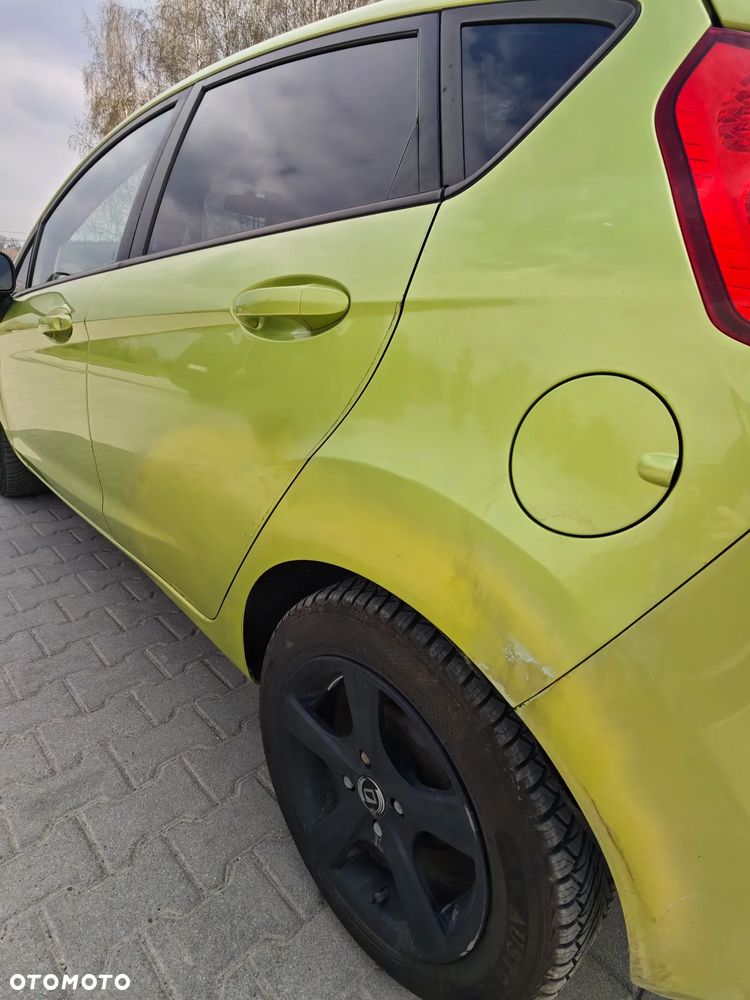 Ford Fiesta - 5