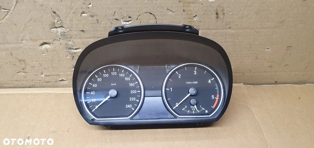 Licznik zegary BMW 1 E87 2.0D 9166821 1024952 - 1