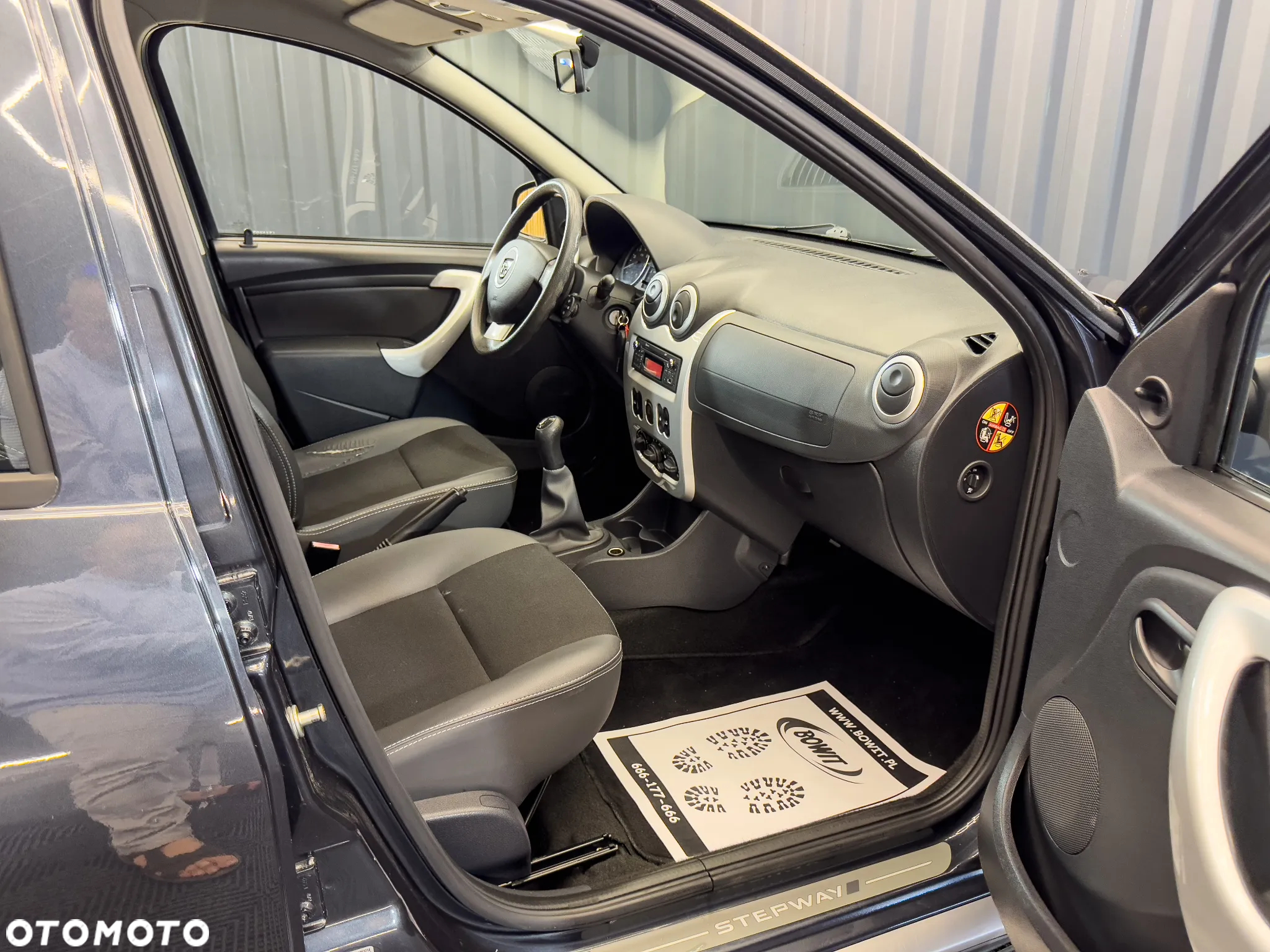 Dacia Sandero 1.5 dCi Laureate - 15
