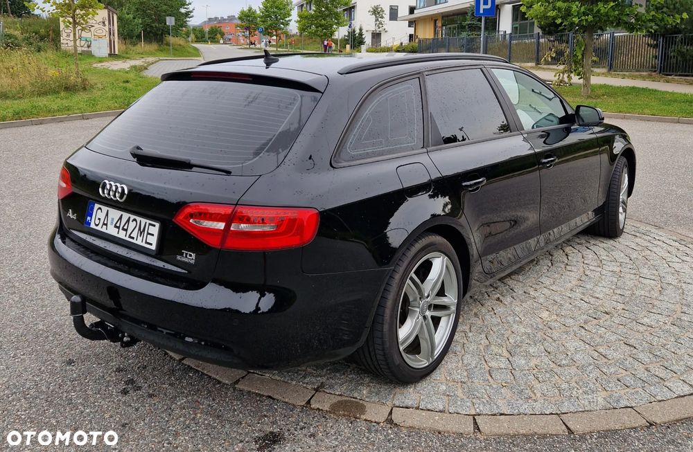 Audi A4 Avant 2.0 TDI Quattro S tronic - 3