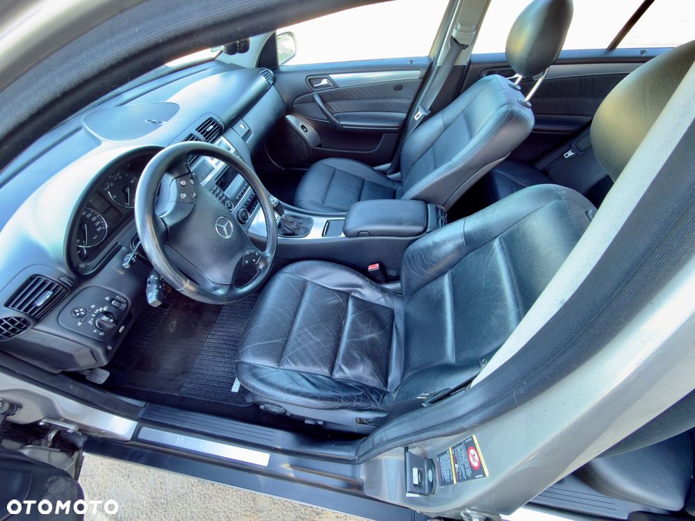 Mercedes-Benz Klasa C 220 T CDI Avantgarde - 7