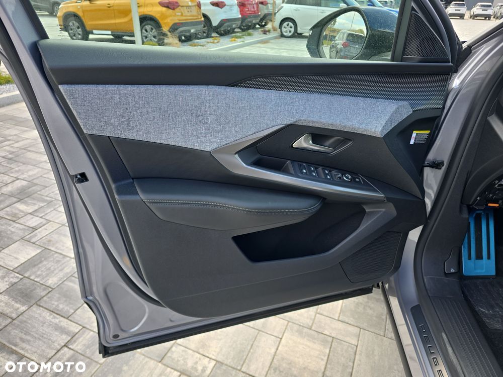 Peugeot 3008 1.2 PureTech mHEV GT E-DCS6 - 14