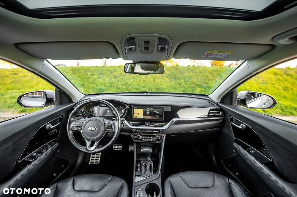 Kia Niro 1.6 GDI HEV 2WD OPF Edition 7 - 8