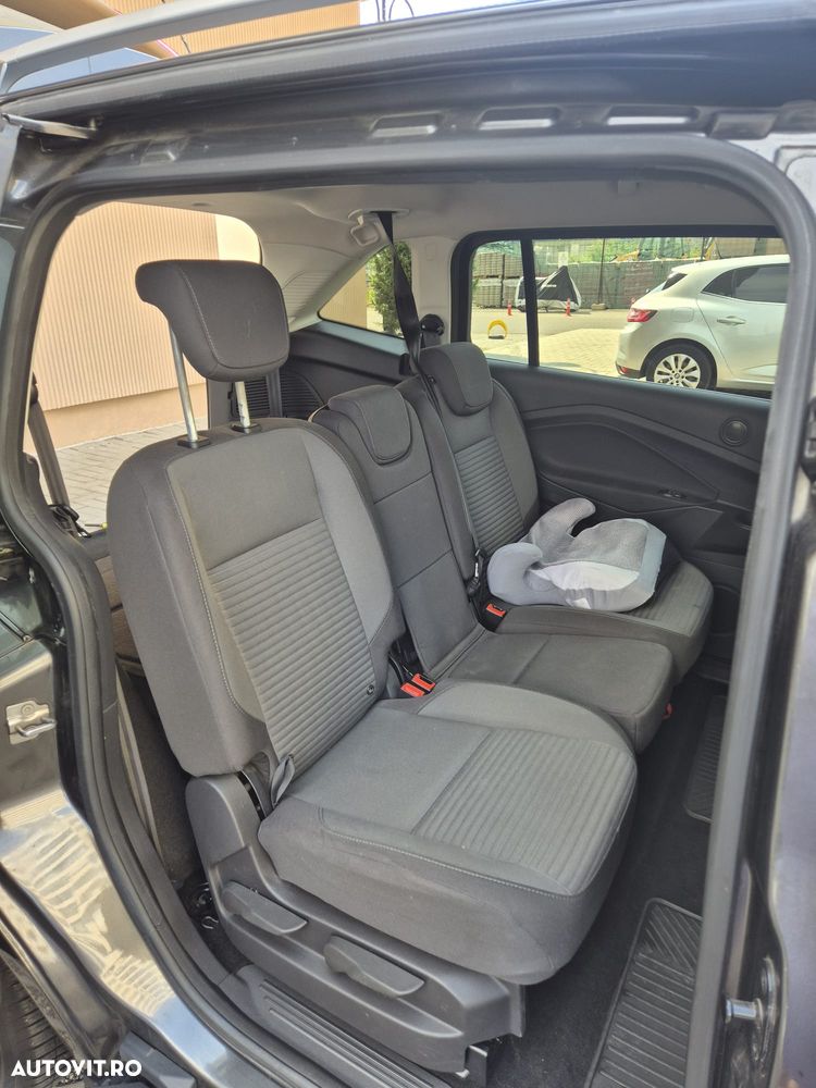 Ford Grand C-Max - 8