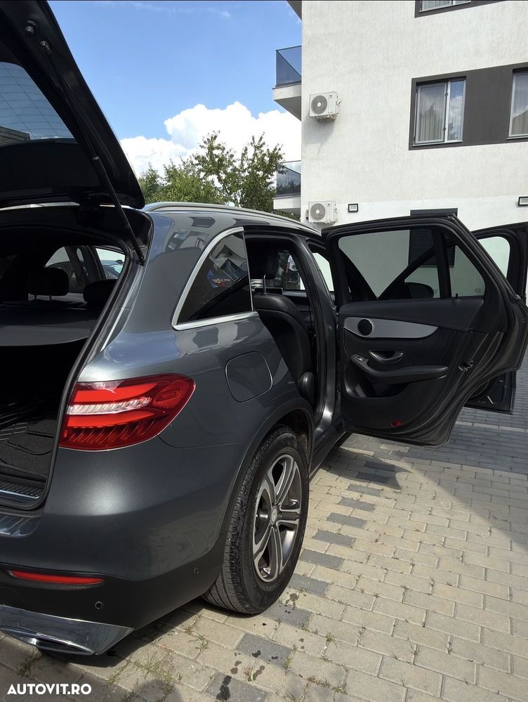 Mercedes-Benz GLC 250 d 4MATIC - 10