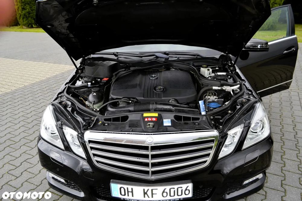 Mercedes-Benz Klasa E 200 CDI DPF BlueEFFICIENCY Automatik Avantgarde - 36