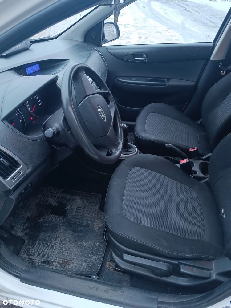 Hyundai i20 1.1 CRDi Style - 7