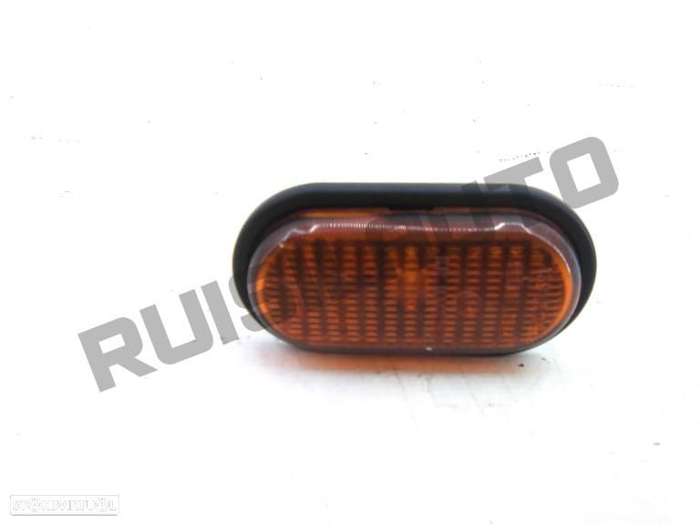 Pisca Guarda Lama Esquerdo  Renault Clio I [1990_1998] 1.9 D - 1