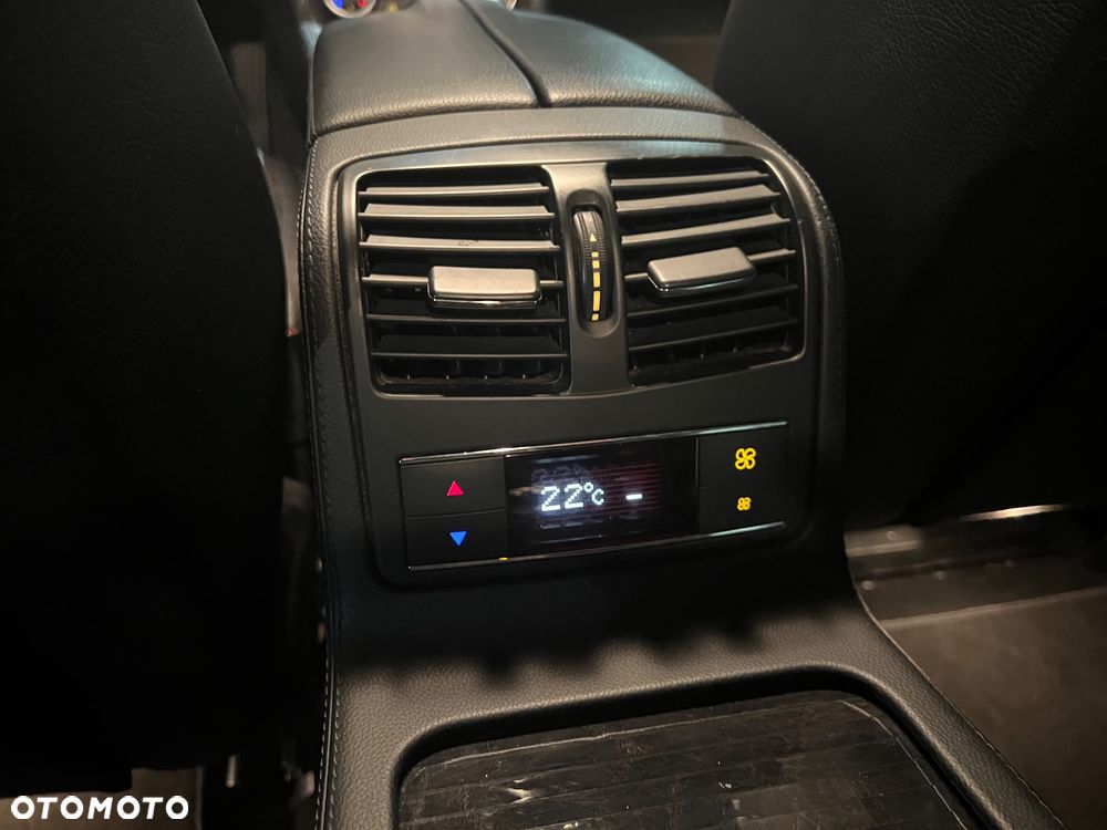 Mercedes-Benz CLS 350 CDI DPF BlueEFFICIENCY 7G-TRONIC Edition 1 - 31