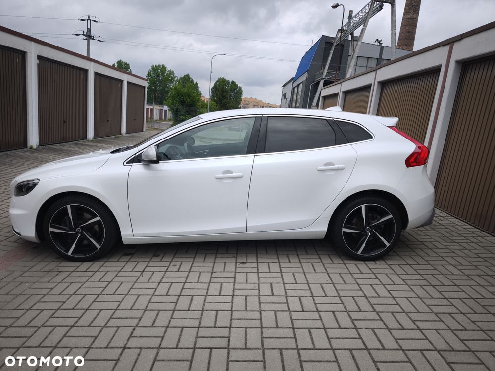 Volvo V40 D4 RDesign - 8