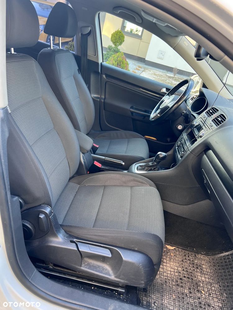 Volkswagen Golf 2.0 TDI DPF DSG Highline - 11