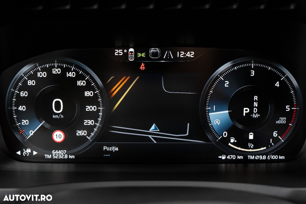 Volvo XC 90 B5 MHEV AWD 7 locuri Momentum Pro - 12