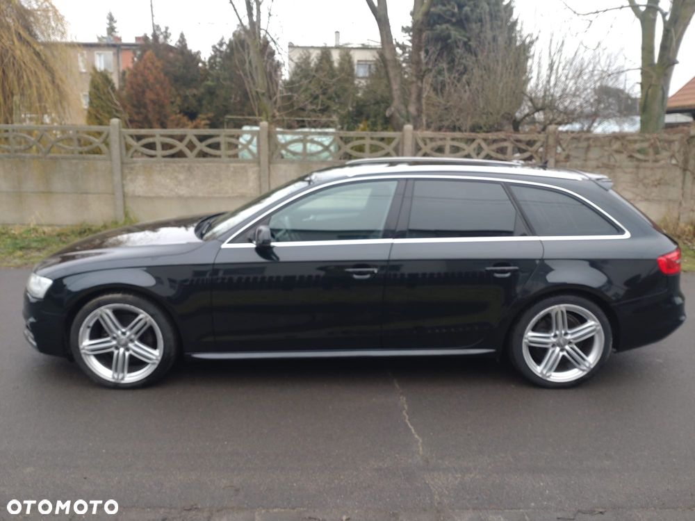 Audi A4 Avant 2.0 TDI Quattro S tronic - 5