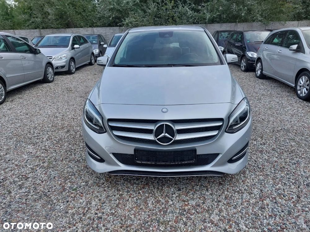 Mercedes-Benz Klasa B 180 (BlueEFFICIENCY) 7G-DCT - 3