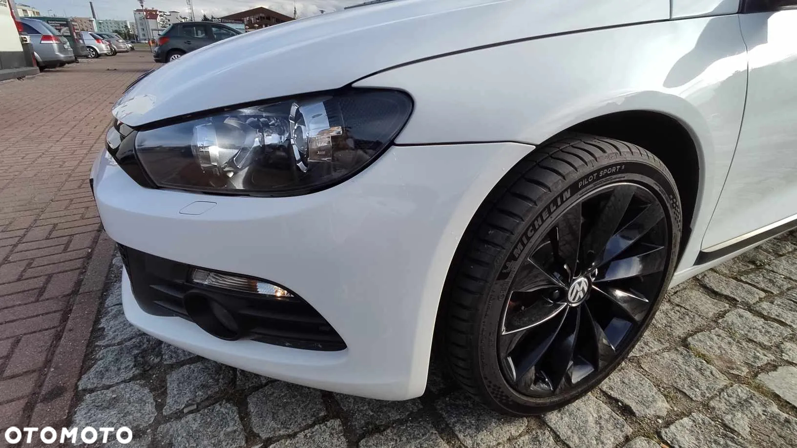 Volkswagen Scirocco 2.0 TSI - 9