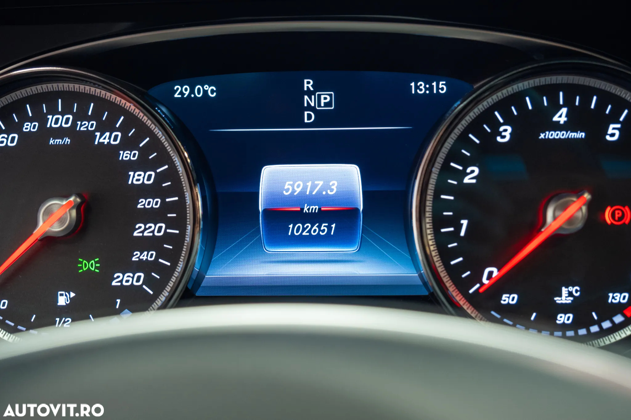 Mercedes-Benz E - 24